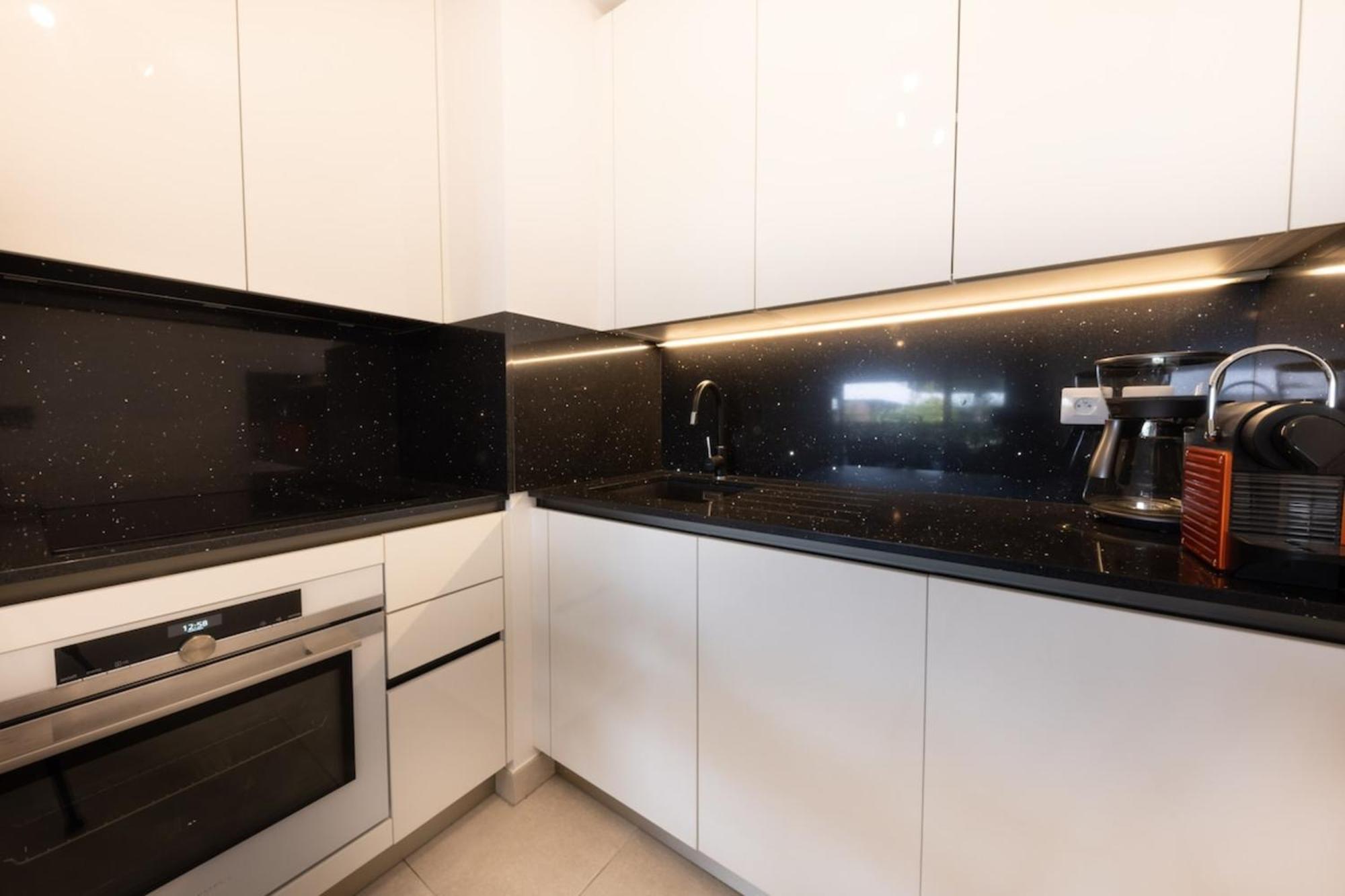 06Ah - Superb Waterfront T2 - Swimming Pool Apartment Villeneuve-Loubet Ngoại thất bức ảnh